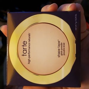 Tarte shape tape glow powder in Moonlit Highlighter